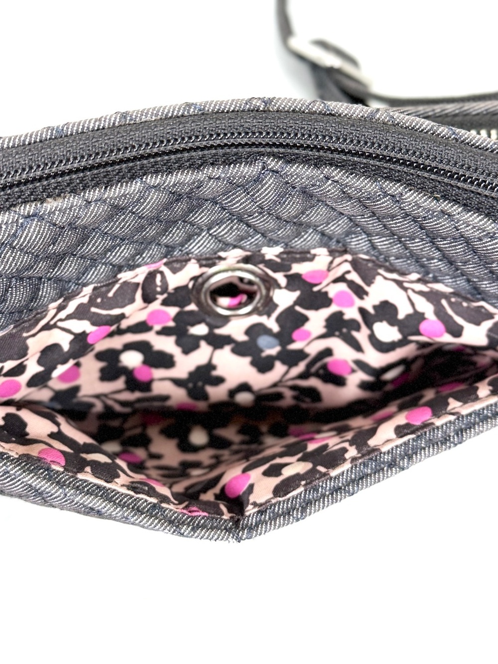 Vera Bradley Quilted Black Crossbody Bag - Picture 5 of 12